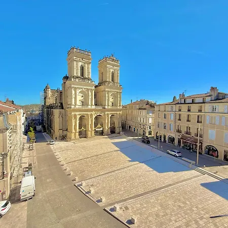 T2 Moderne - Vue Cathedrale - 90m2 * אוש