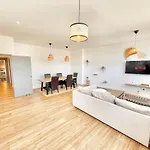 Appartamento T2 Moderne - Vue Cathédrale - 90m2 *