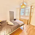 Appartamento T2 Moderne - Vue Cathédrale - 90m2 Auch