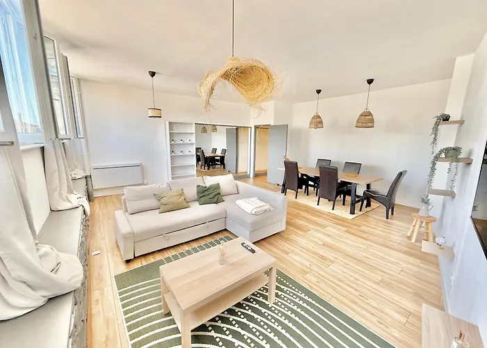 T2 Moderne - Vue Cathédrale - 90m2 Apartamento Auch