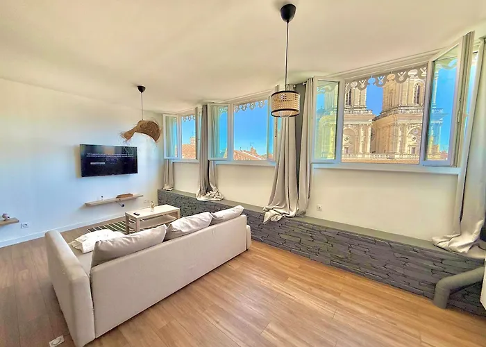 T2 Moderne - Vue Cathedrale - 90m2 Apartment